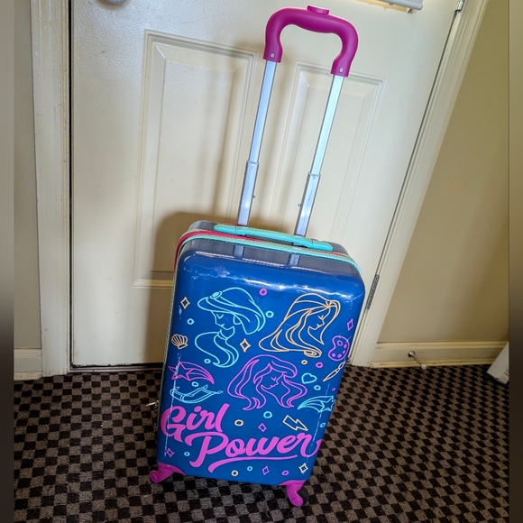 DISNEY PRINCESS SUITCASE - Picture 2 of 3